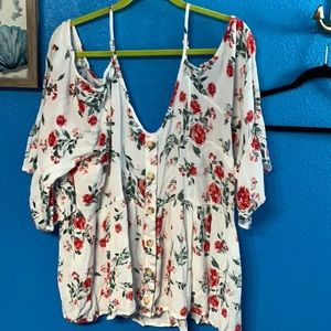 Torrid cold shoulder blouse floral print.
